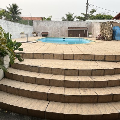 excelente casa na quadra da lagoa de Praia seca , em 3 lotes de terreno